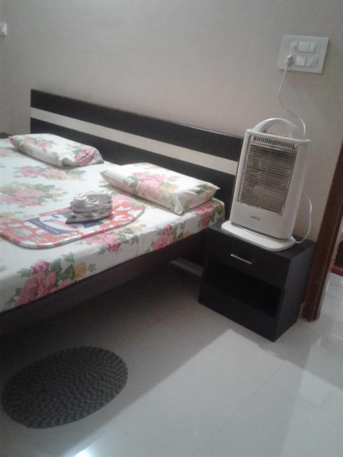 Govind Niwas Home Stay Гвалиор Екстериор снимка